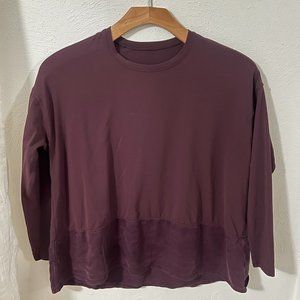 Lululemon size 6 cranberry blouse